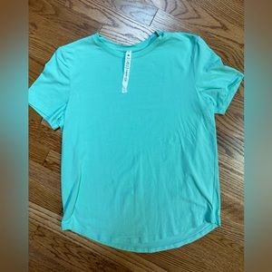 Lululemon love crew t-shirt - Size 8